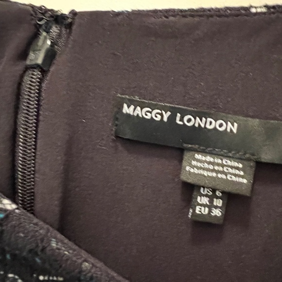 Maggy London Cap Sleeve Dress Unique Neckline Size 6 - Picture 6 of 14